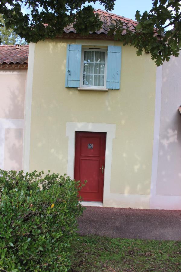 Residence Du Lac-Monflanquin Appartement Rdc Exterior foto